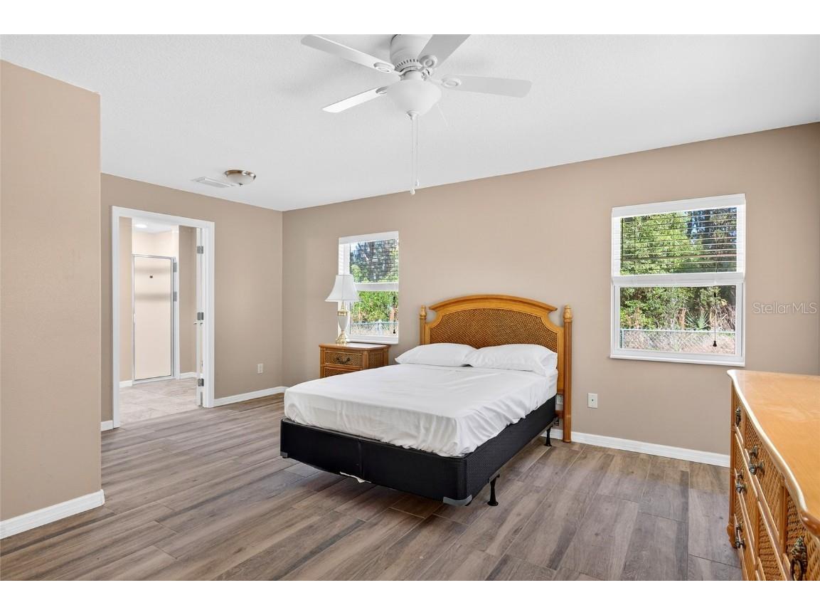 201 N West Street Interlachen FL 32148 - Mirror Lake O6361448 image8