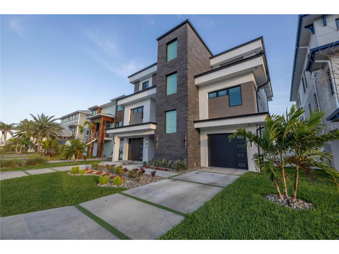 201 Punta Vista Drive Saint Pete Beach FL 33706 TB8351453 image1
