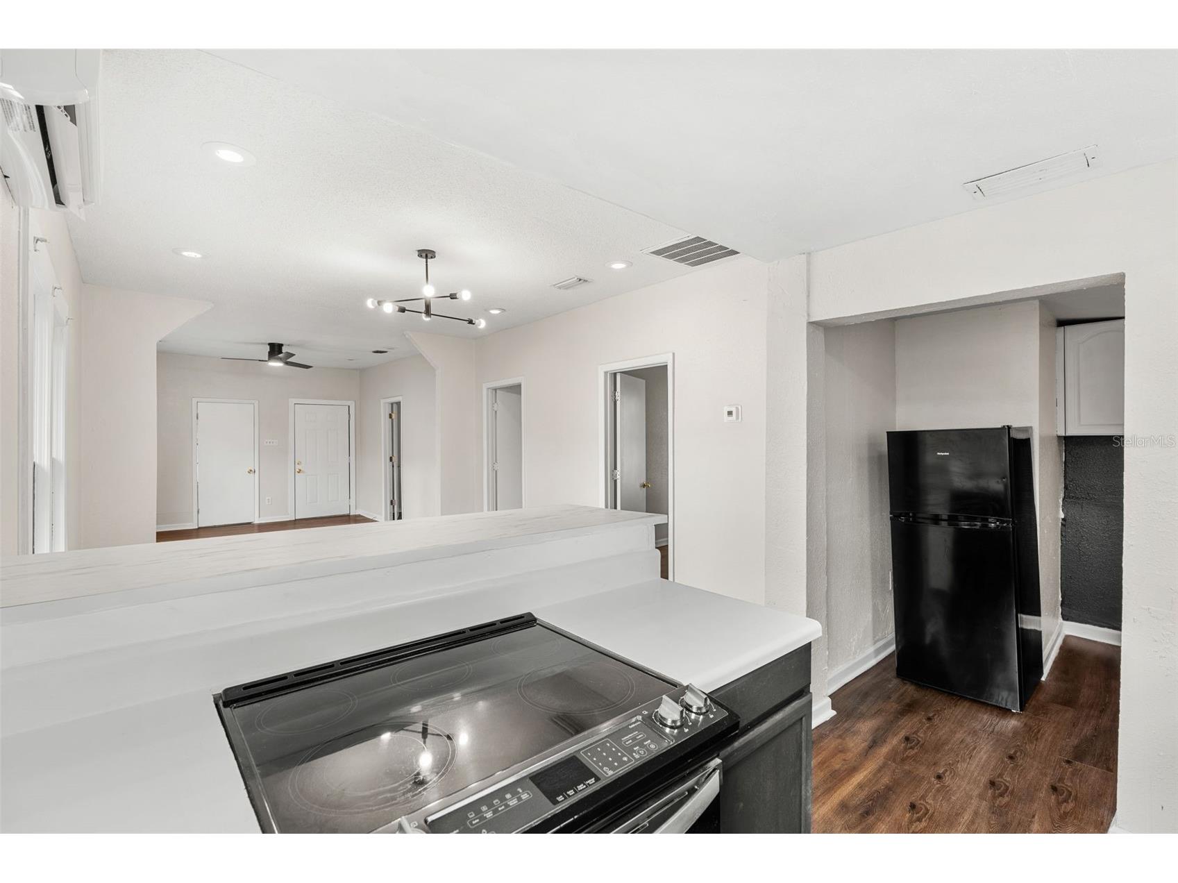 201 S Holly Avenue Sanford FL 32771 O6374551 image11