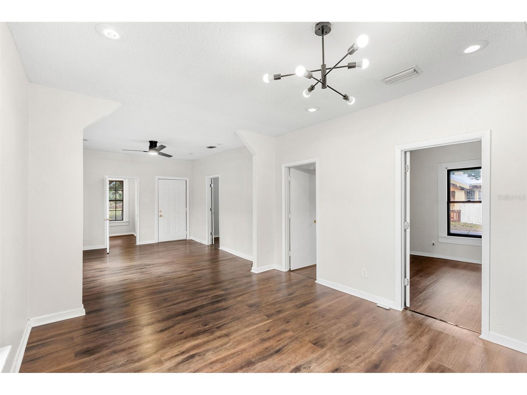 201 S Holly Avenue Sanford FL 32771 O6374551 image12