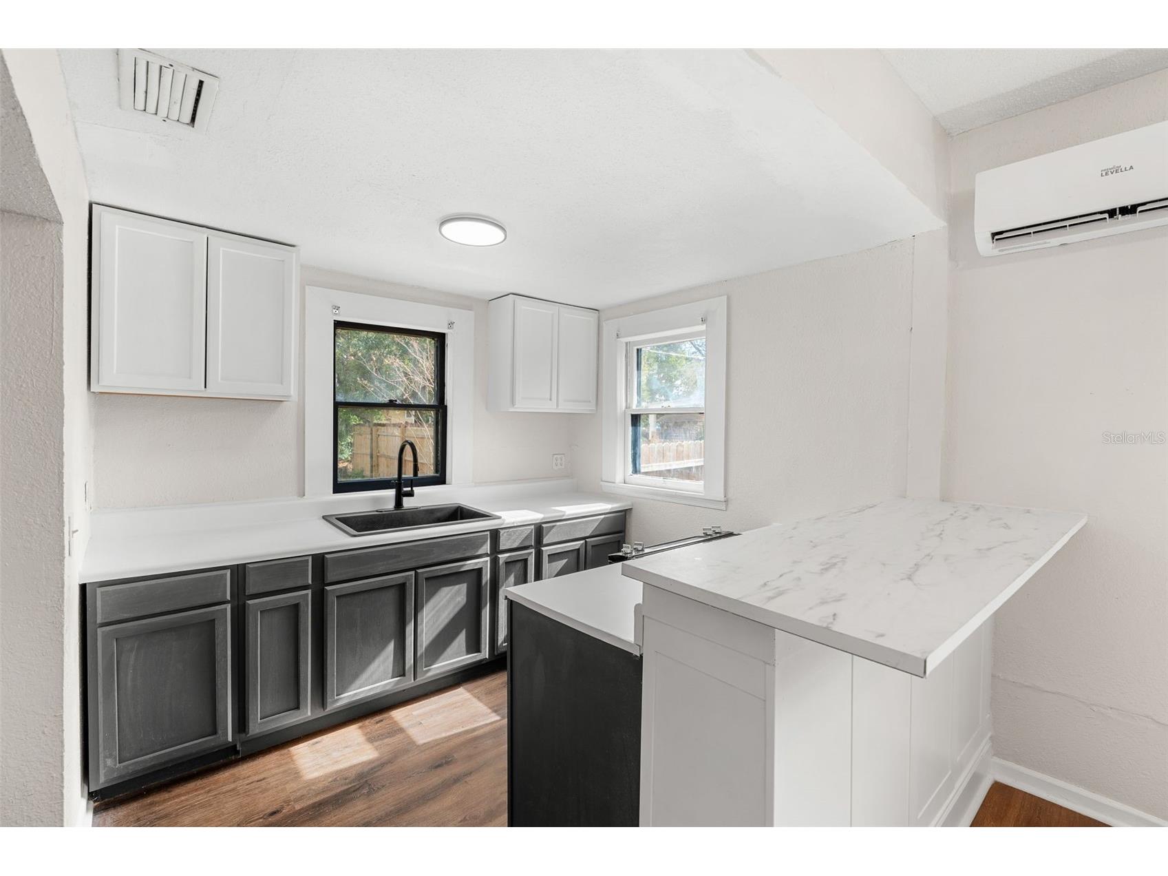 201 S Holly Avenue Sanford FL 32771 O6374551 image9