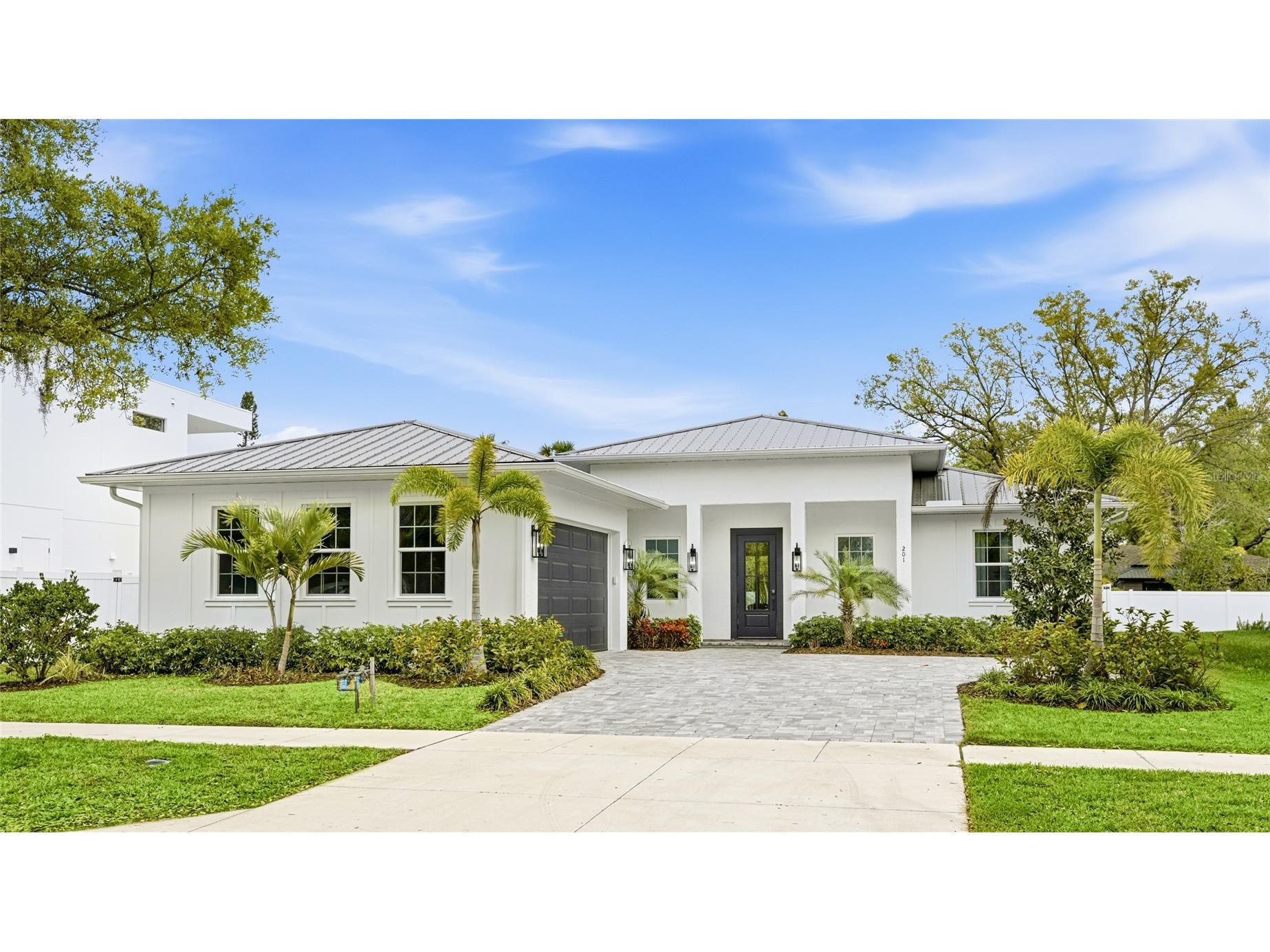 201 S Shade Avenue Sarasota FL 34237 TB8484159 image2