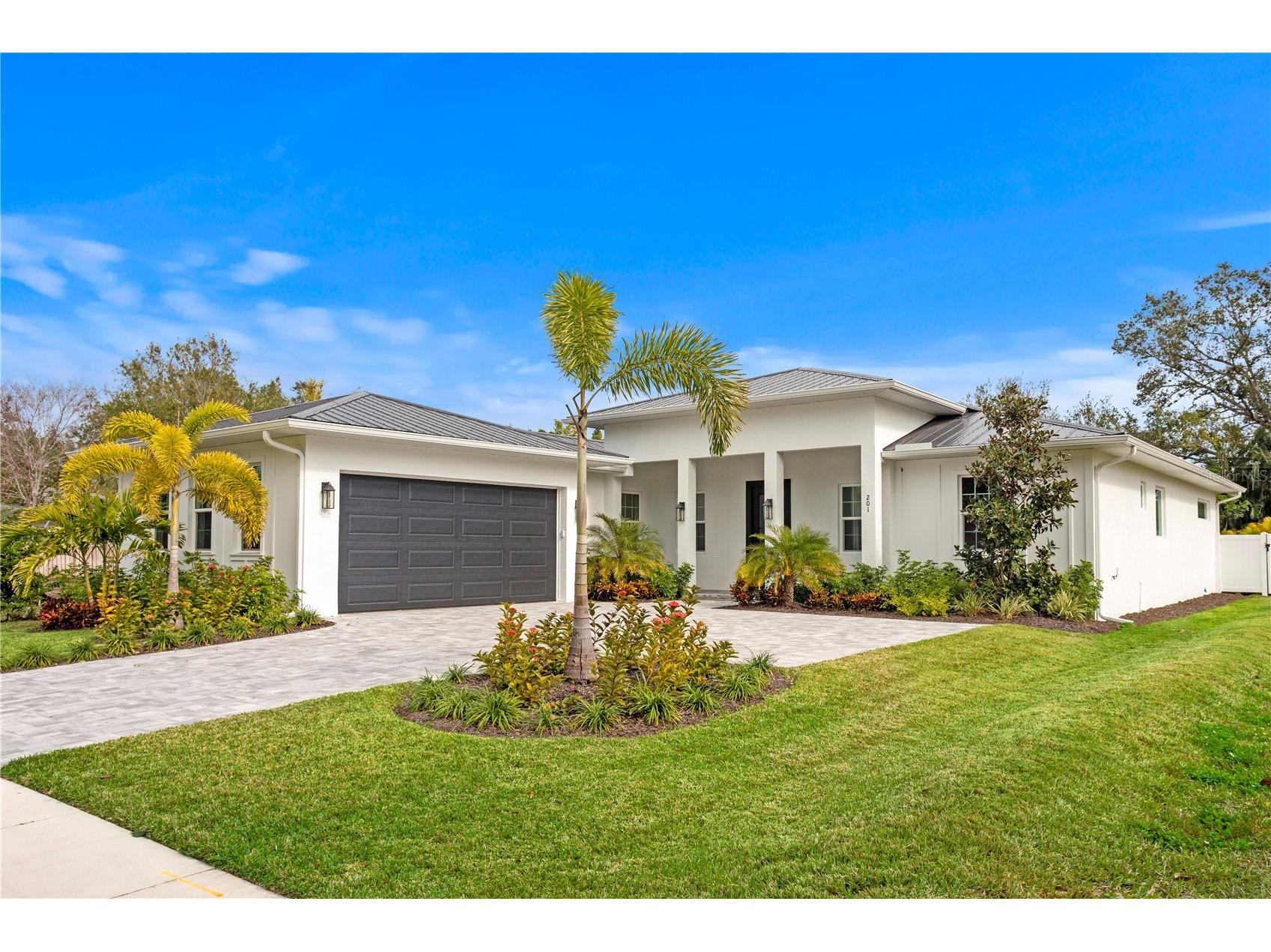 201 S Shade Avenue Sarasota FL 34237 TB8484159 image4