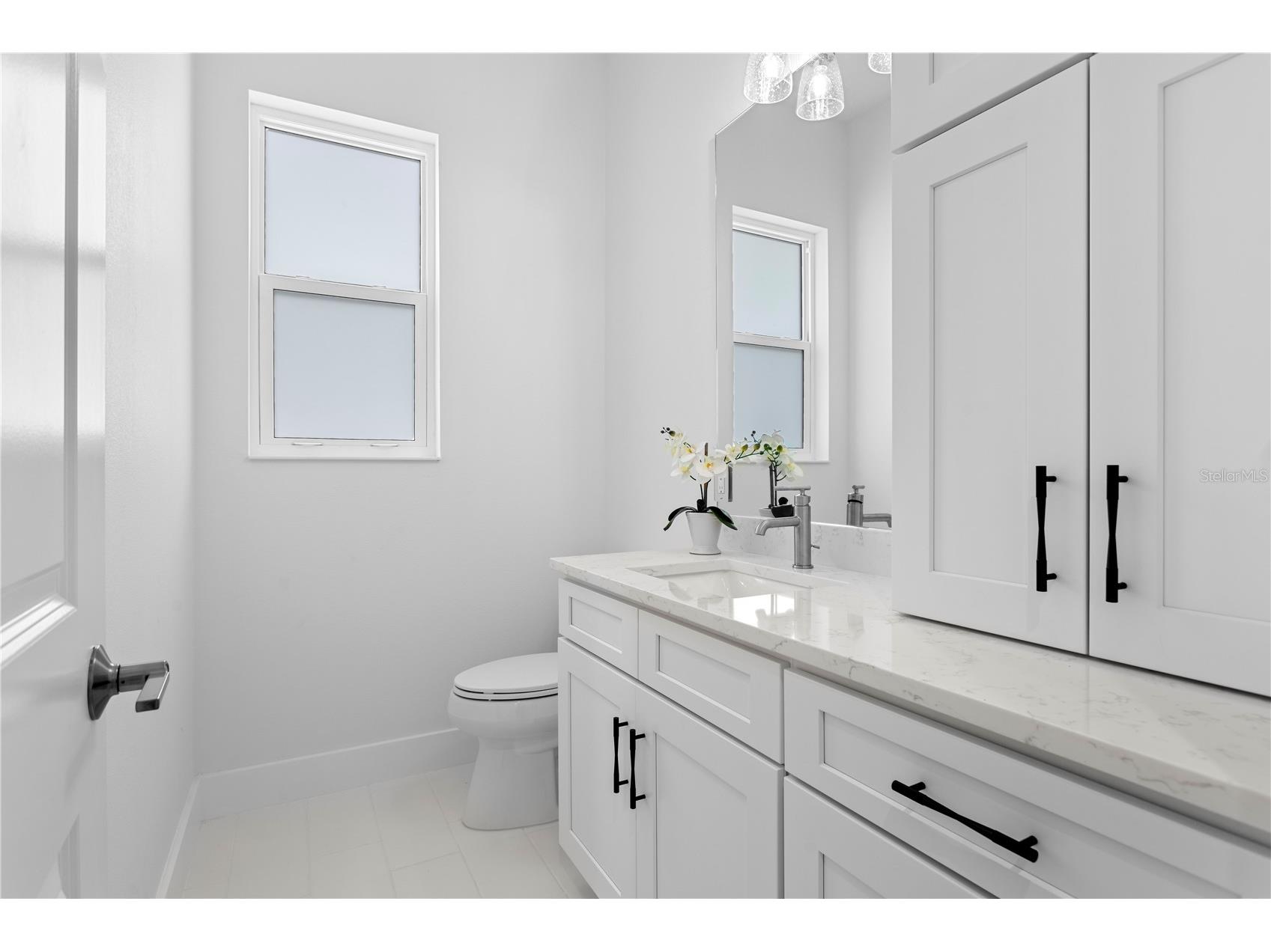 201 S Shade Avenue Sarasota FL 34237 TB8484159 image44