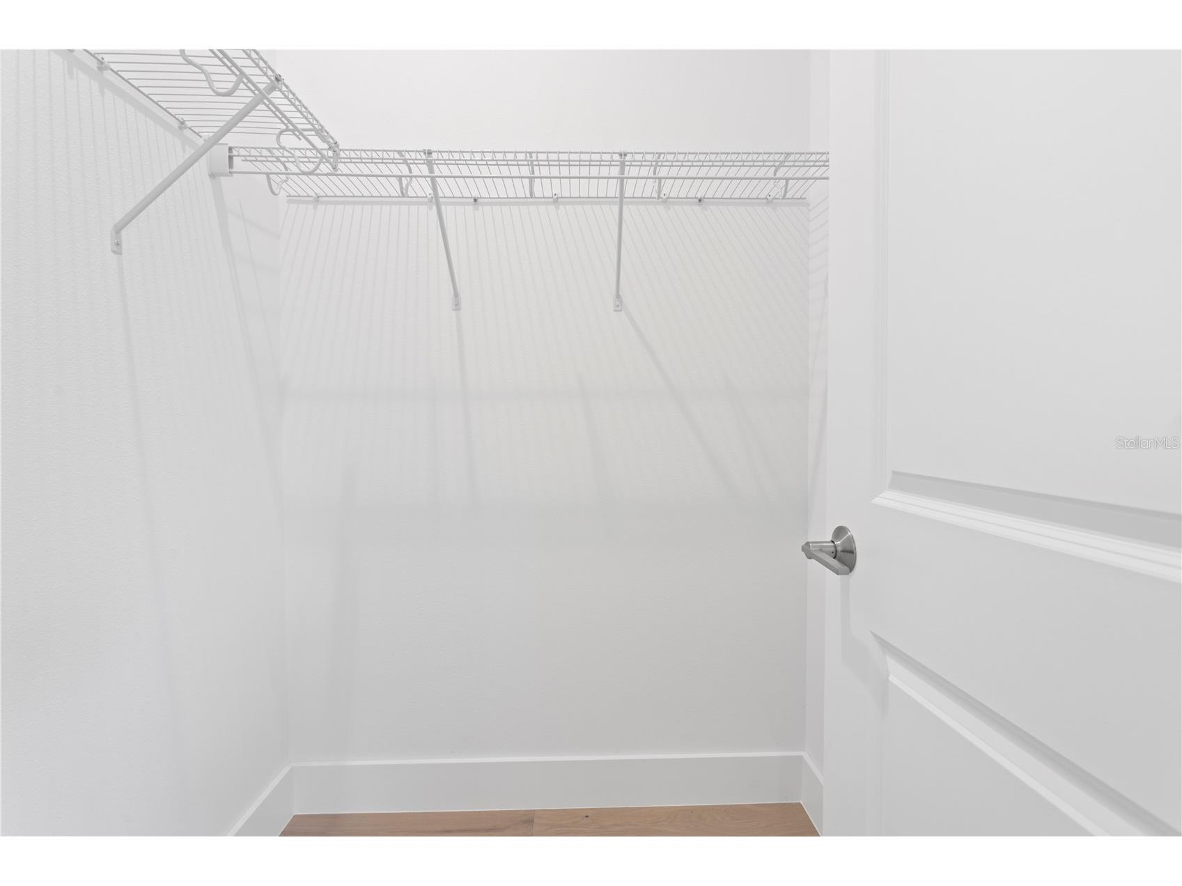 201 S Shade Avenue Sarasota FL 34237 TB8484159 image47