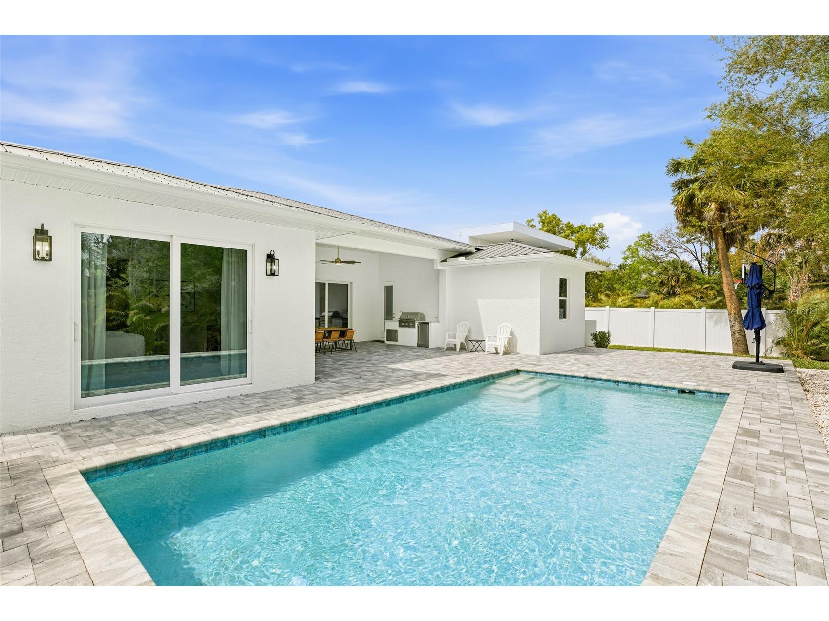 201 S Shade Avenue Sarasota FL 34237 TB8484159 image51