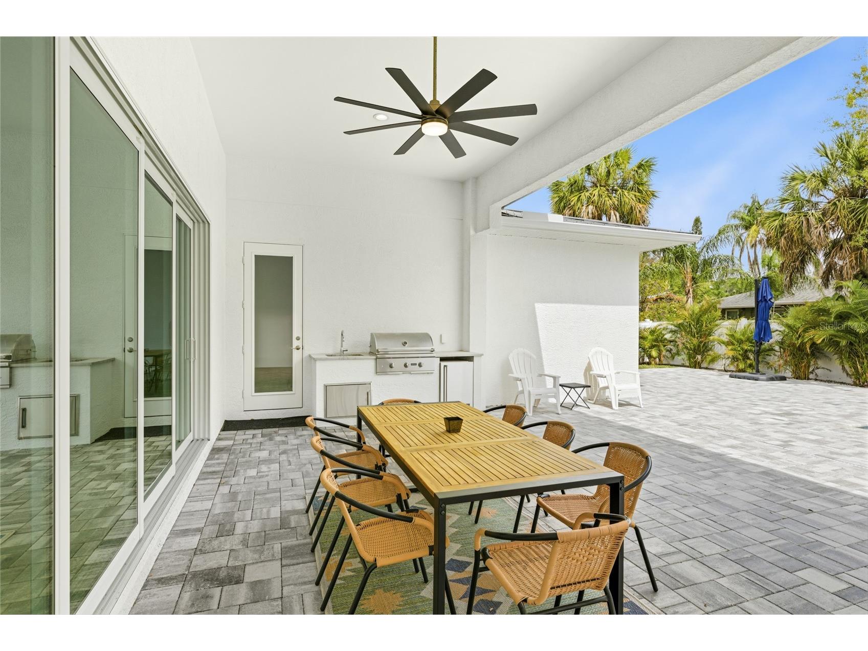201 S Shade Avenue Sarasota FL 34237 TB8484159 image58