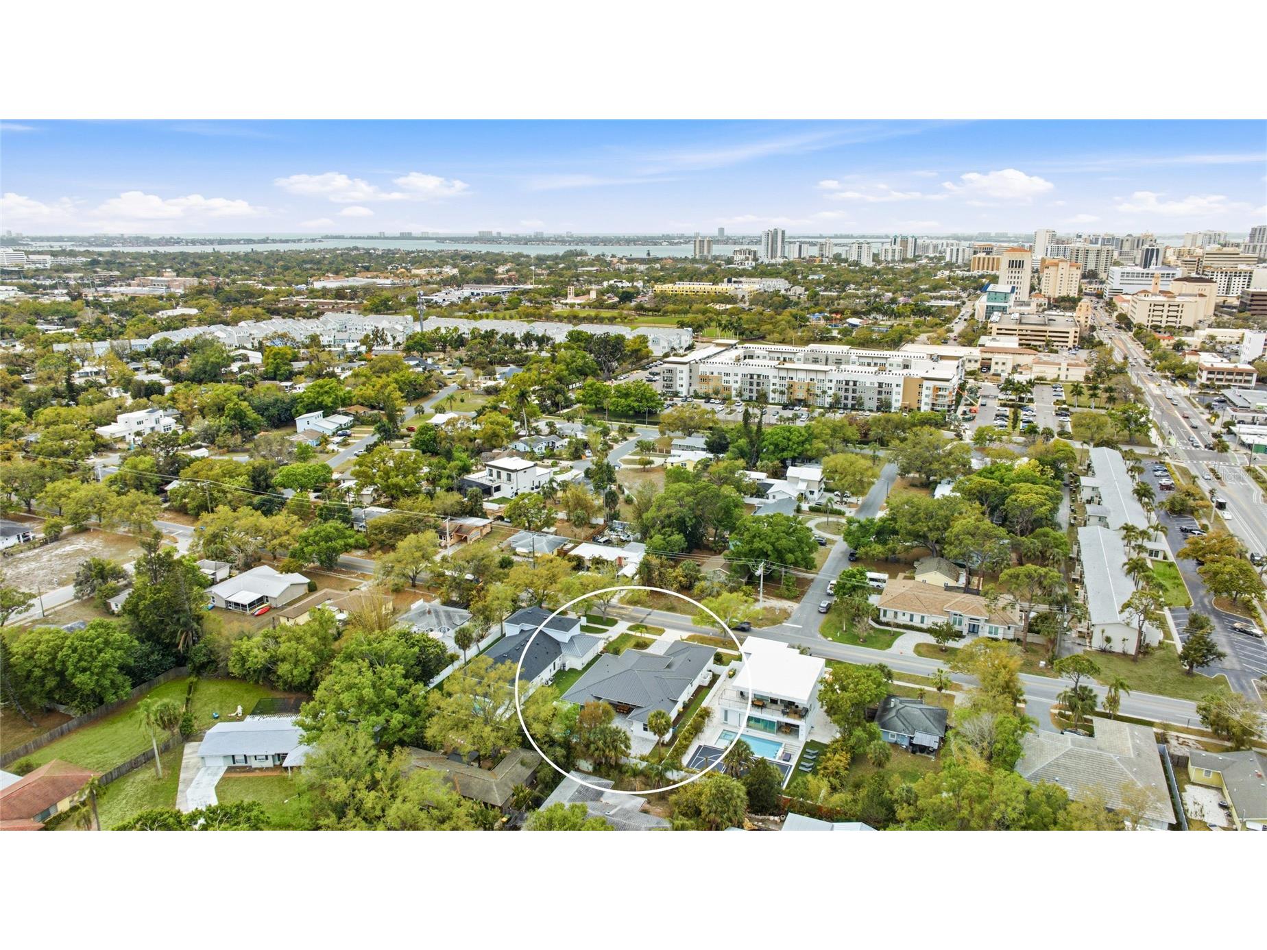 201 S Shade Avenue Sarasota FL 34237 TB8484159 image60
