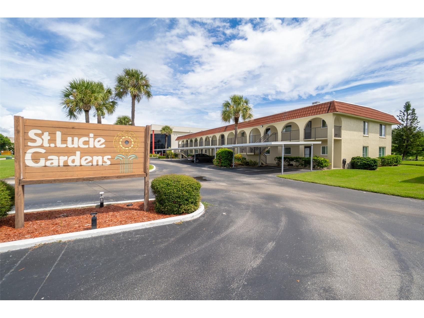 201 Saint Lucie Lane #706 Cocoa Beach FL 32931 O6400645 image1