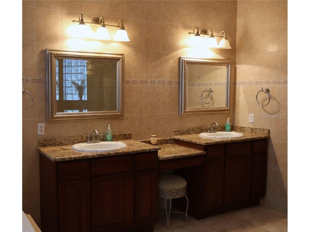 201 San Lorenzo Avenue North Port FL 34287 A4674888 image11