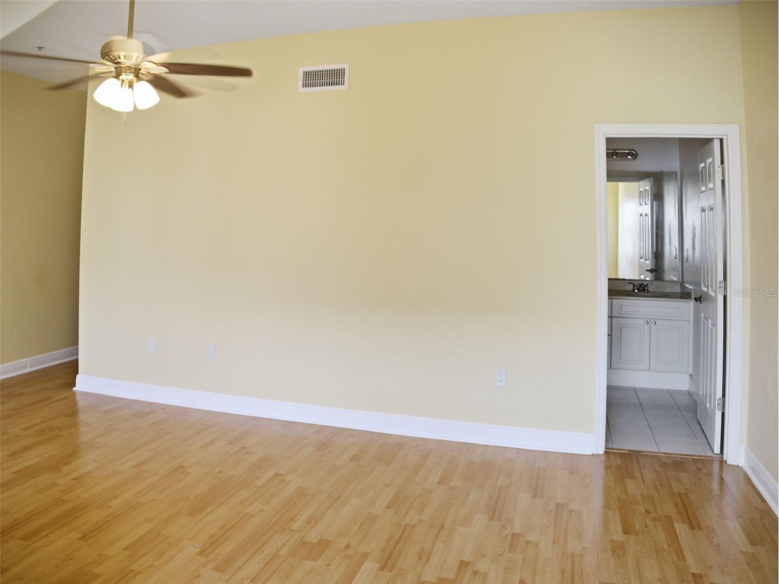 201 SE 2nd Avenue #412 Gainesville FL 32601 TB8498527 image27