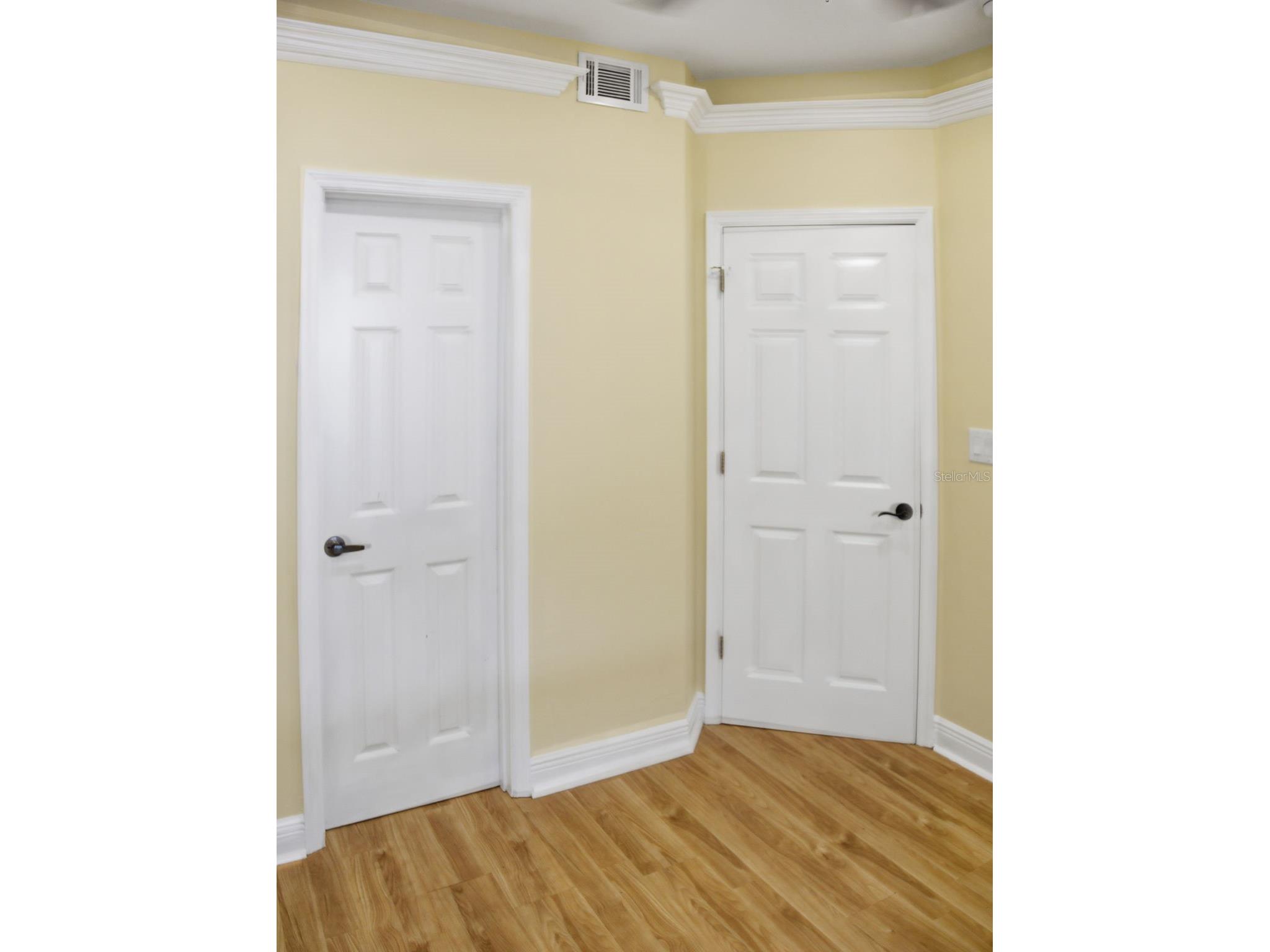 201 SE 2nd Avenue #412 Gainesville FL 32601 TB8498527 image6