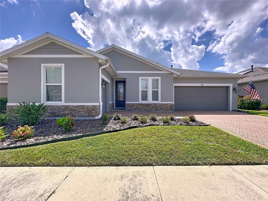 201 Silver Maple Road Groveland FL 34736 - SCHOOL HOUSE LAKE G5102136 image1