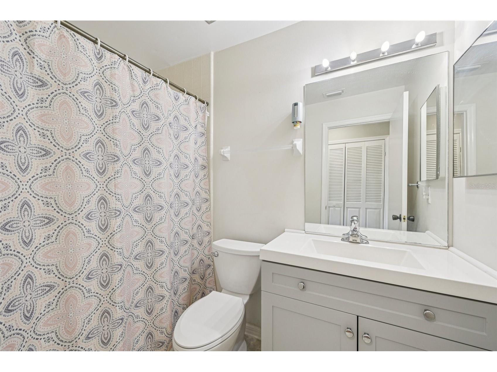 201 Stonehouse Court Sun City Center FL 33573 TB8492110 image24