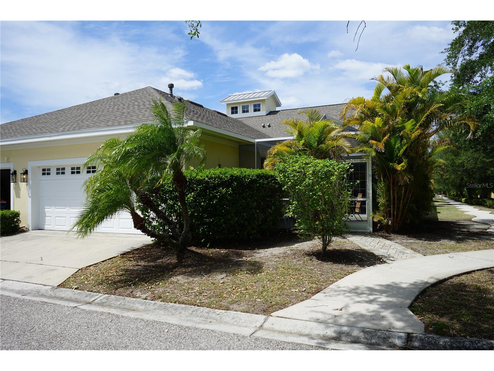 201 Sunset Crest Court Apollo Beach FL 33572 TB8498120 image1