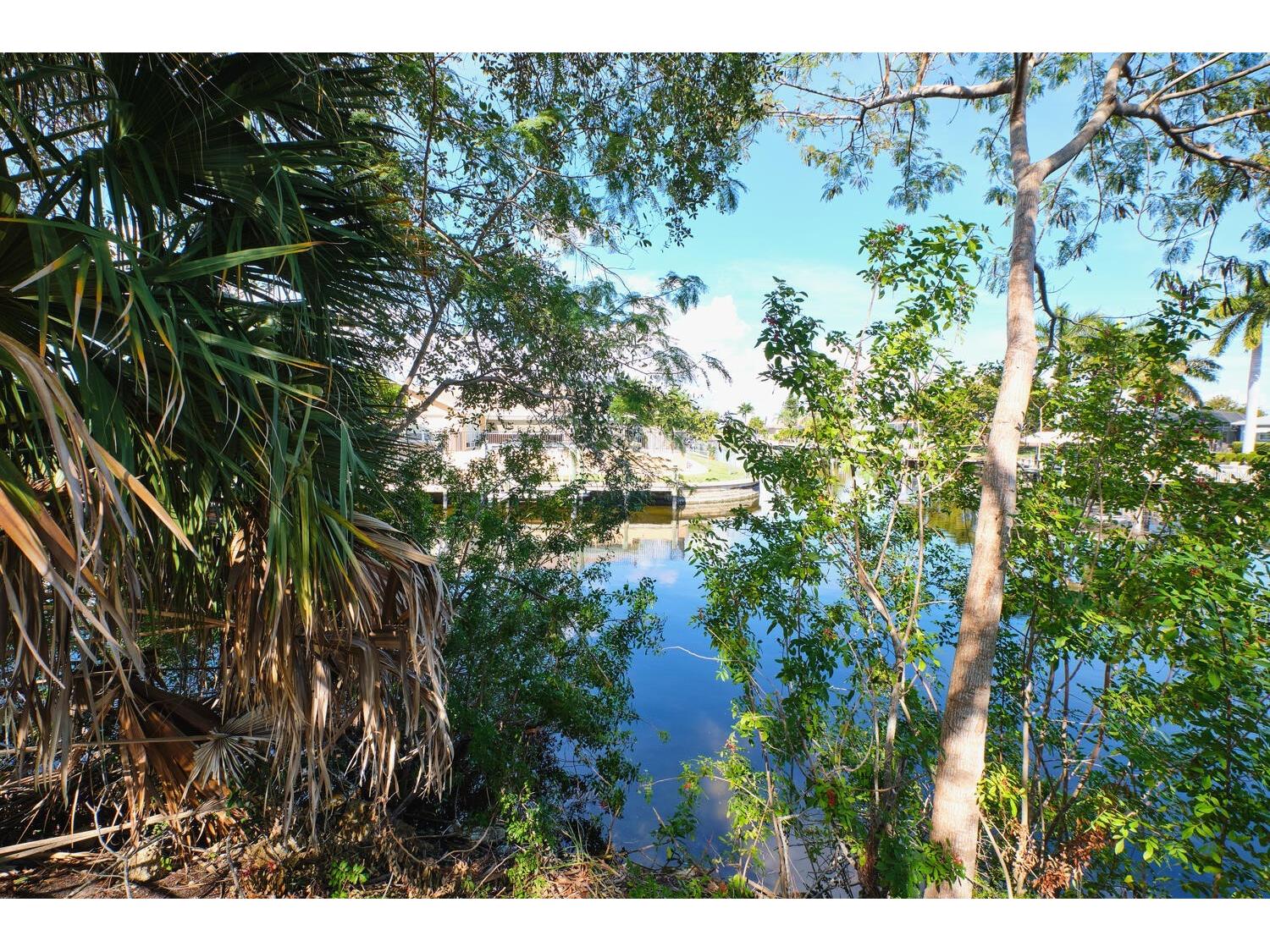 201 SW 40th Street Cape Coral FL 33914 C7526130 image39