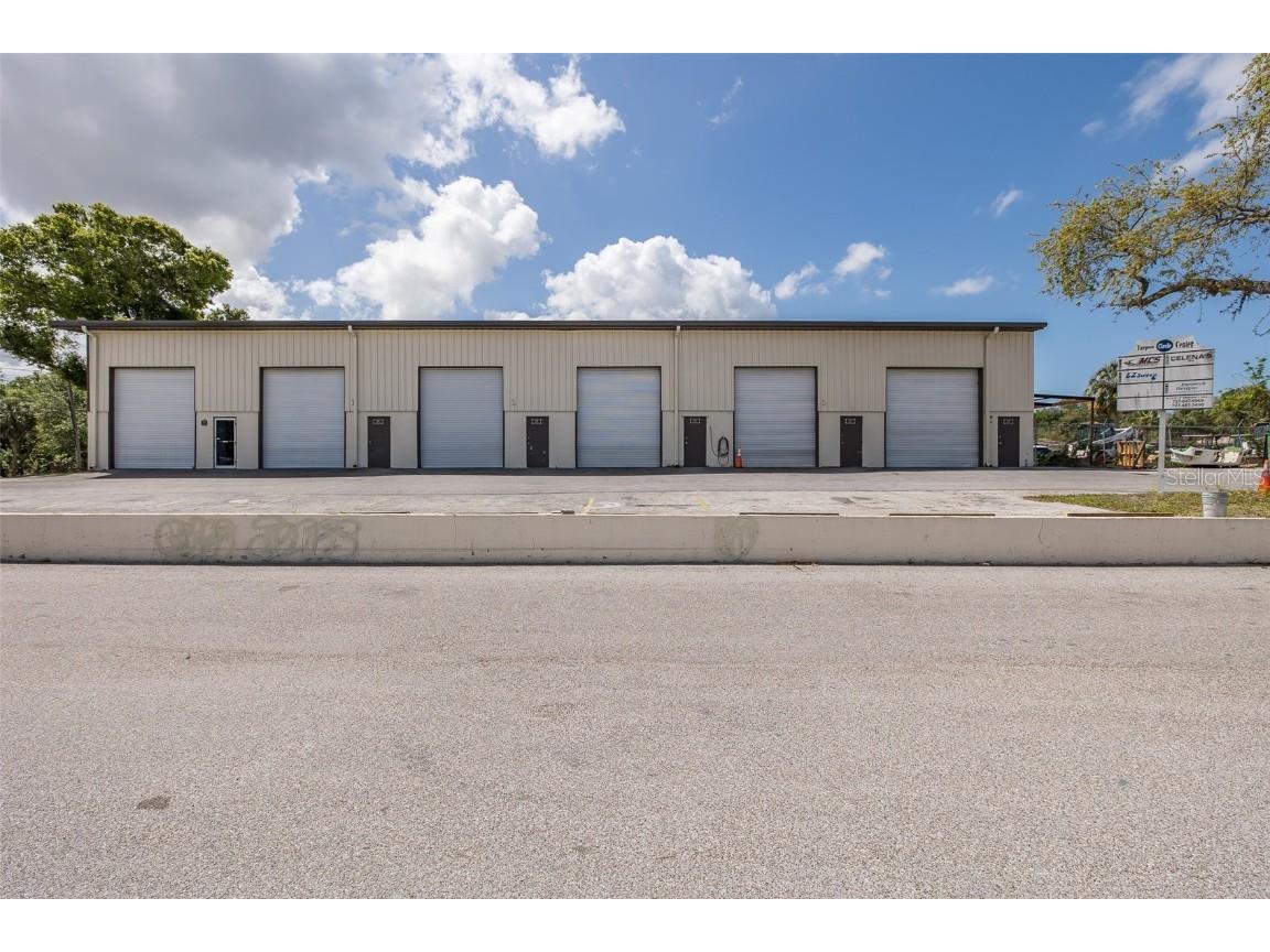 201 Tarpon Industrial Drive #3 Tarpon Springs FL 34689 W7874408 image1