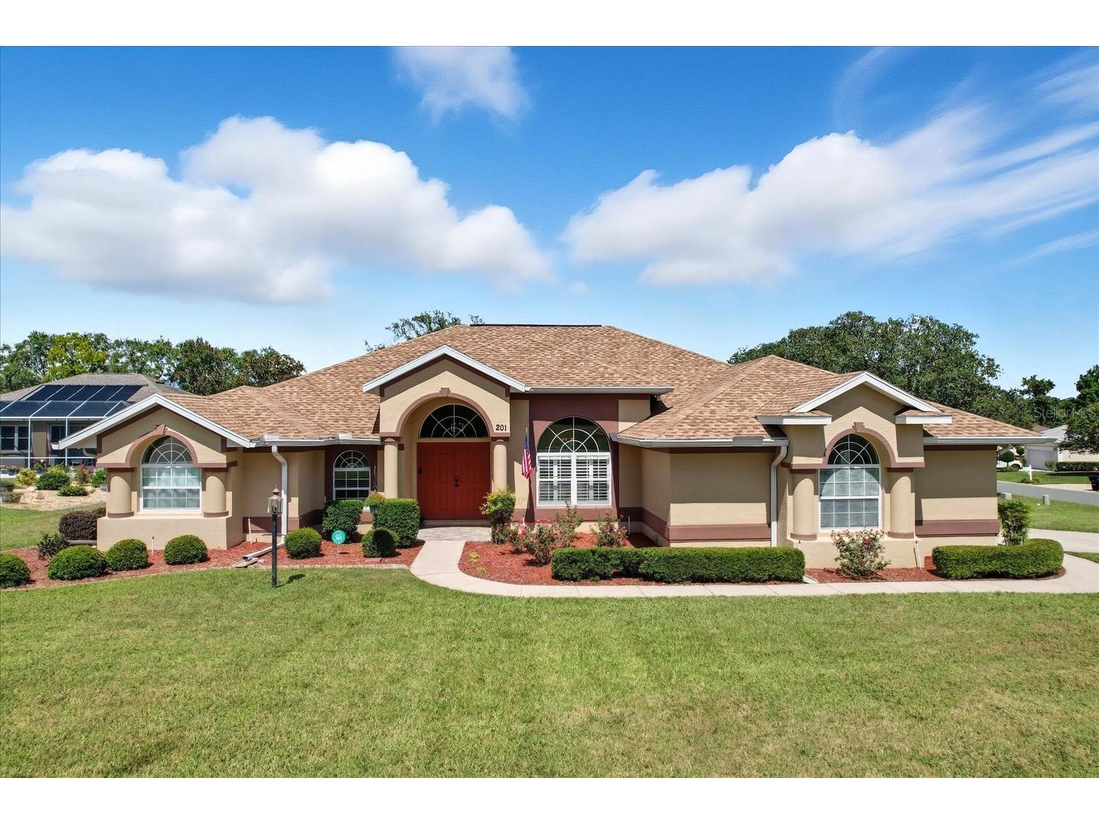 201 W Romany Loop Beverly Hills FL 34465 TB8432226 image1