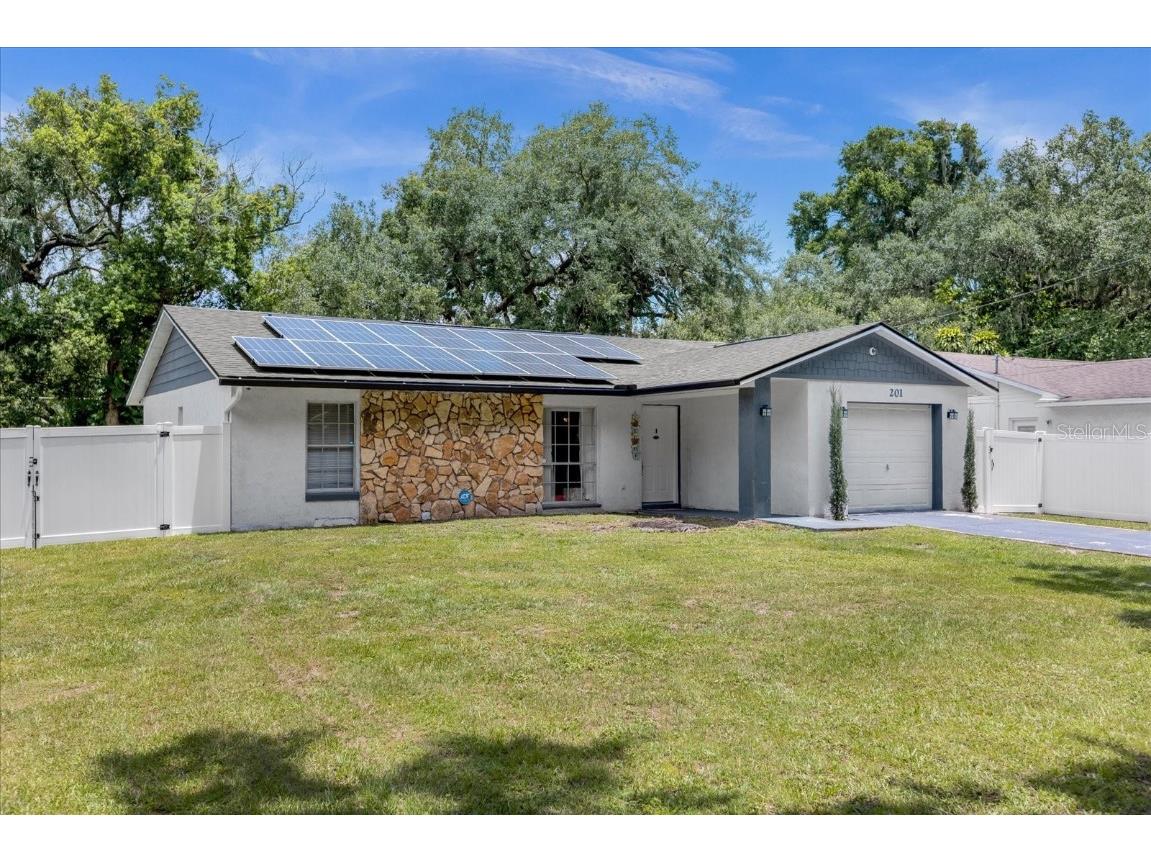 201 Whitney Street Kissimmee FL 34744 O6222393 image2