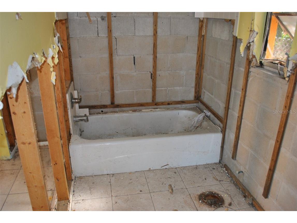 201 Winson Avenue Englewood FL 34223 C7503645 image23