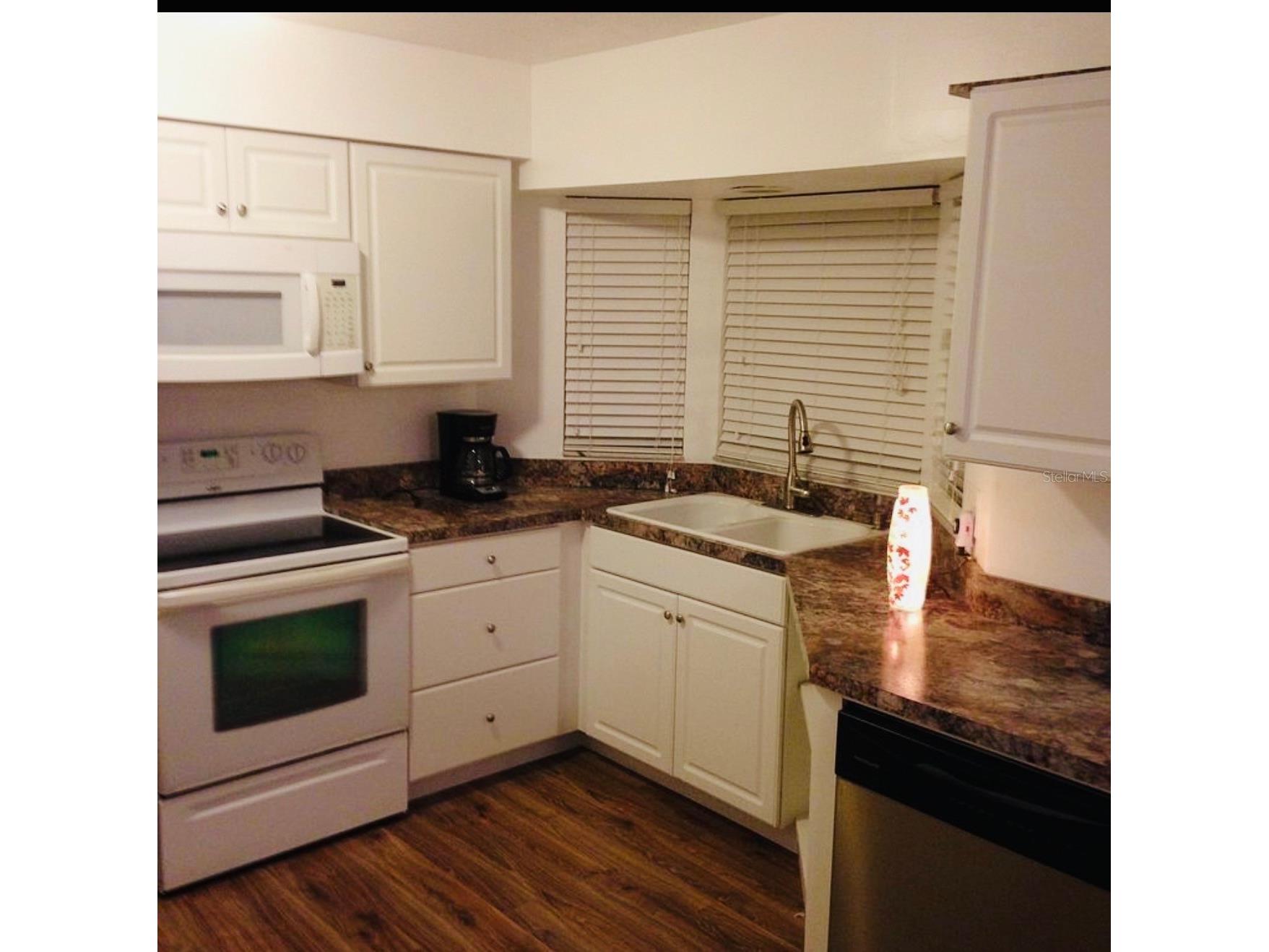 2010 1/2 Vine Street Leesburg FL 34748 G5109373 image5