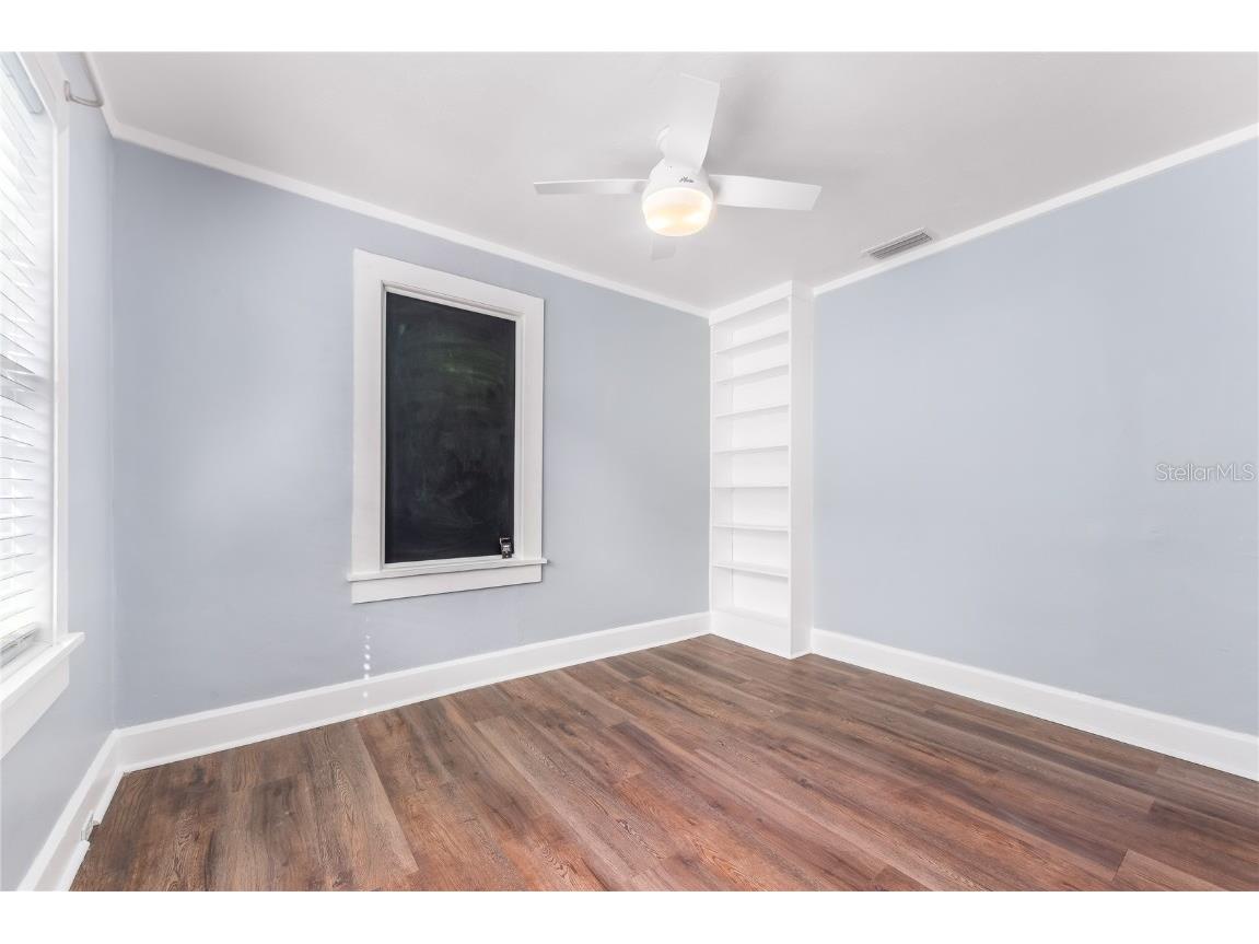 2010 42nd Street S Saint Petersburg FL 33711 TB8433777 image17