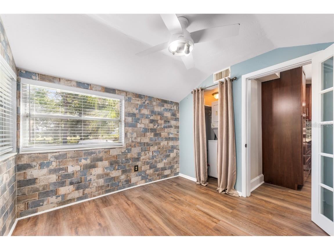 2010 42nd Street S Saint Petersburg FL 33711 TB8433777 image20