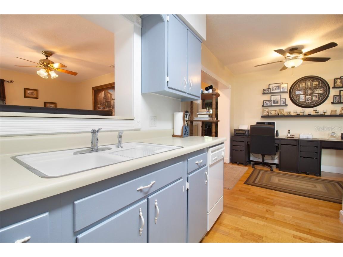 2010 6th Avenue SW Largo FL 33770 TB8394873 image10