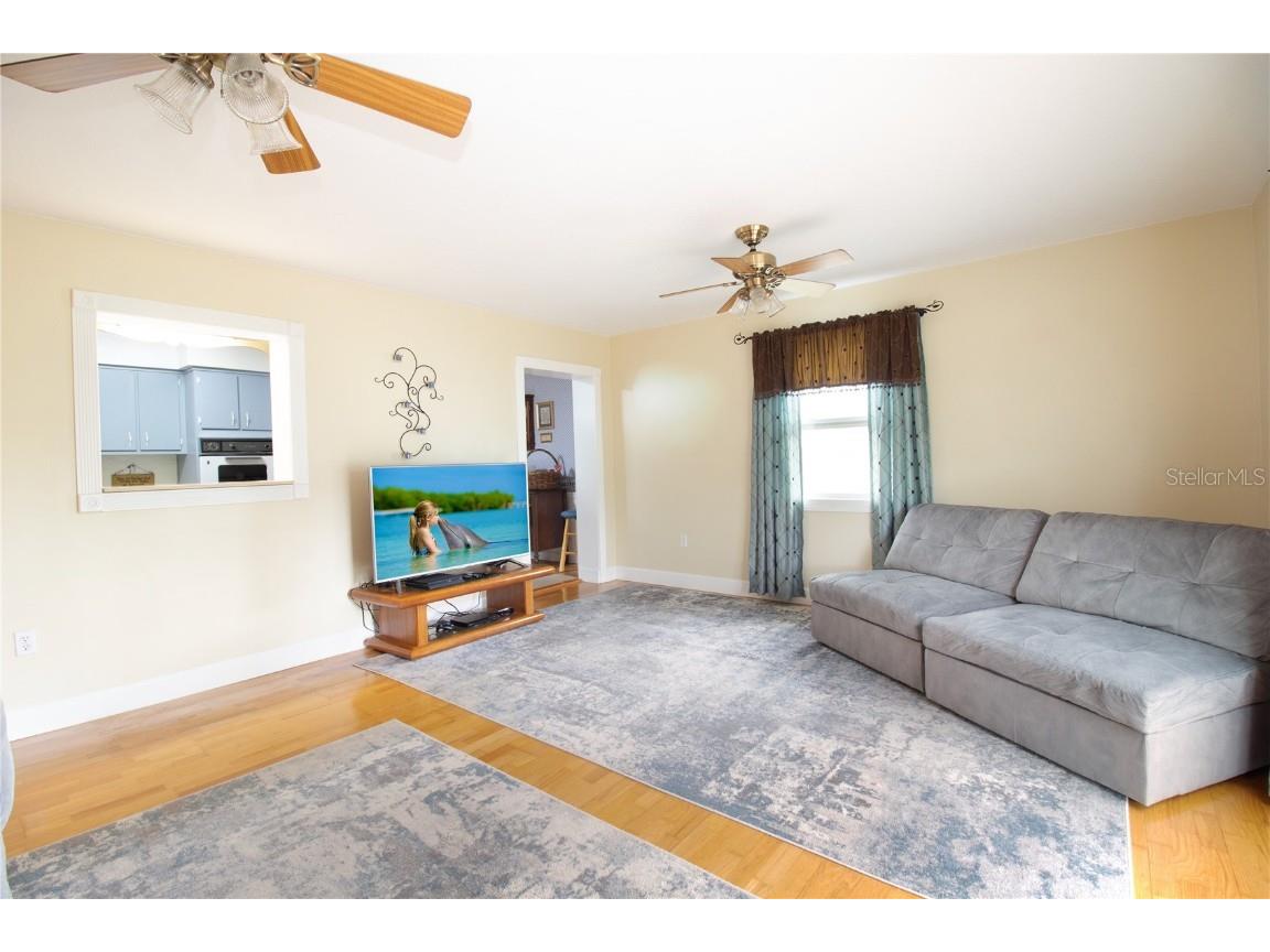 2010 6th Avenue SW Largo FL 33770 TB8394873 image13