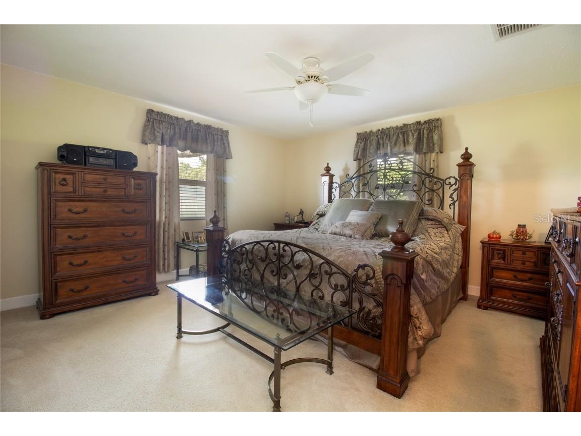 2010 6th Avenue SW Largo FL 33770 TB8394873 image15