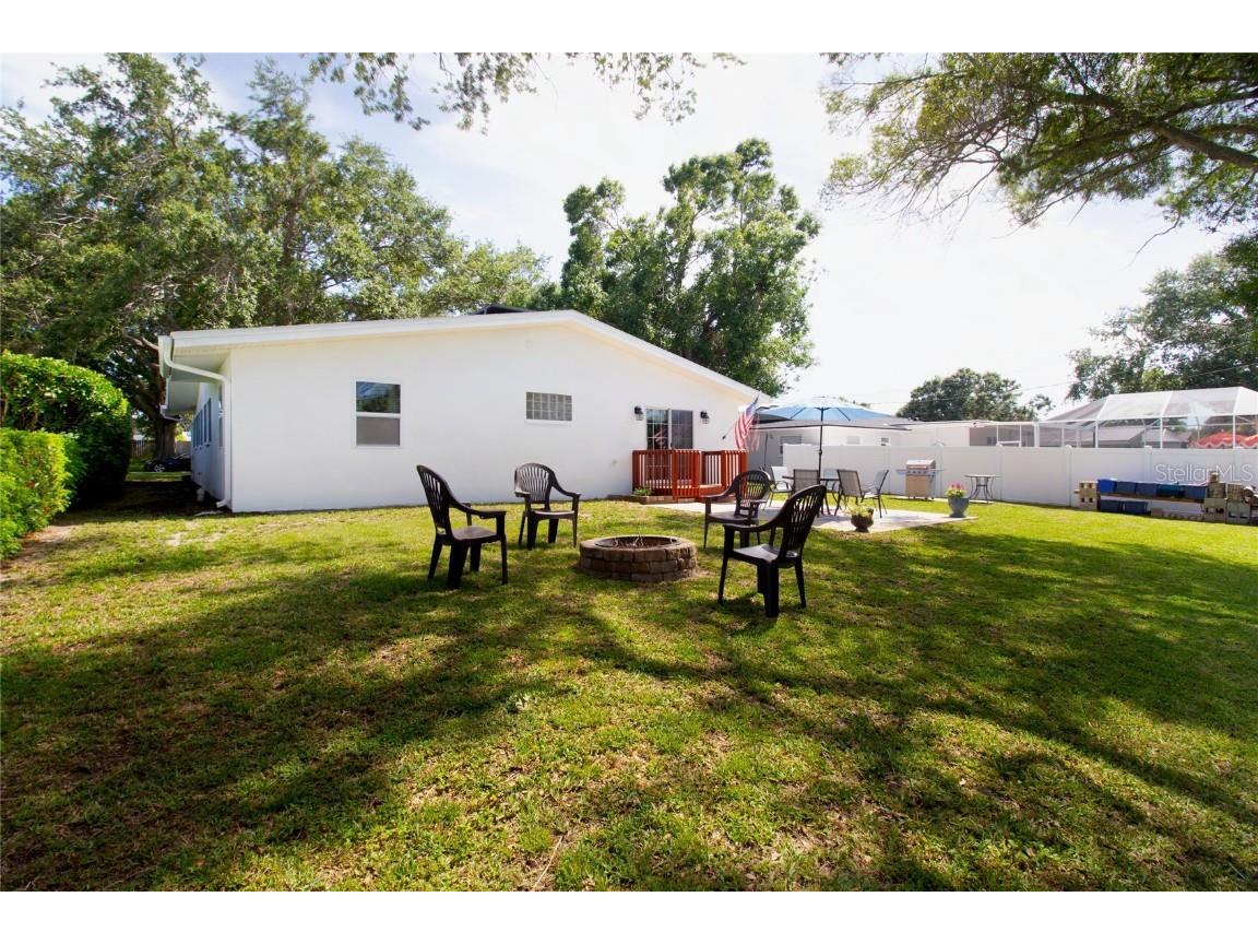 2010 6th Avenue SW Largo FL 33770 TB8394873 image27