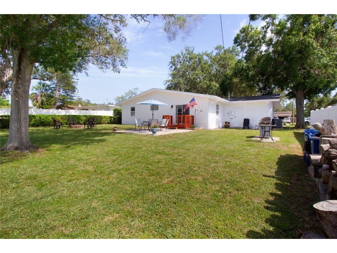 2010 6th Avenue SW Largo FL 33770 TB8394873 image30