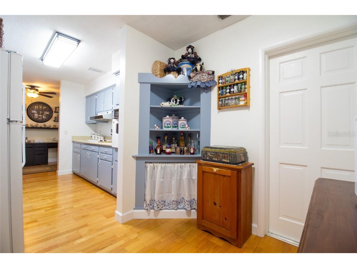 2010 6th Avenue SW Largo FL 33770 TB8394873 image9