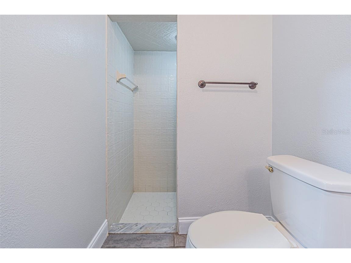 2010 Cedar Run Drive Plant City FL 33563 TB8432253 image19