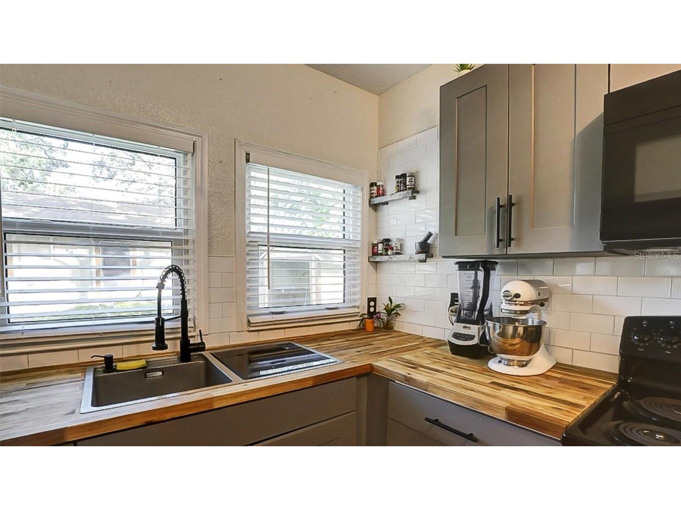 2010 E Ida Street Tampa FL 33610 TB8411905 image12