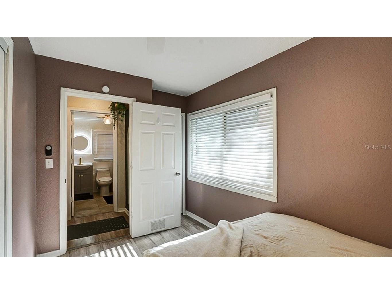 2010 E Ida Street Tampa FL 33610 TB8411905 image18