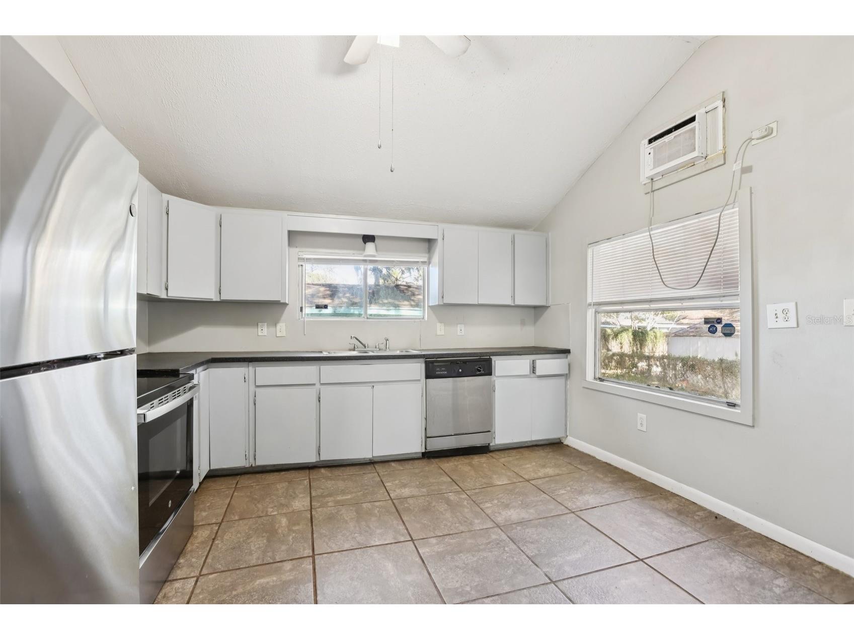 2010 E Yukon Street Tampa FL 33604 TB8470799 image6