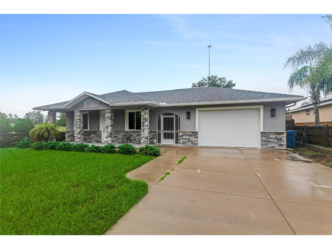 2010 Forest Avenue Daytona Beach FL 32119 V4943650 image1