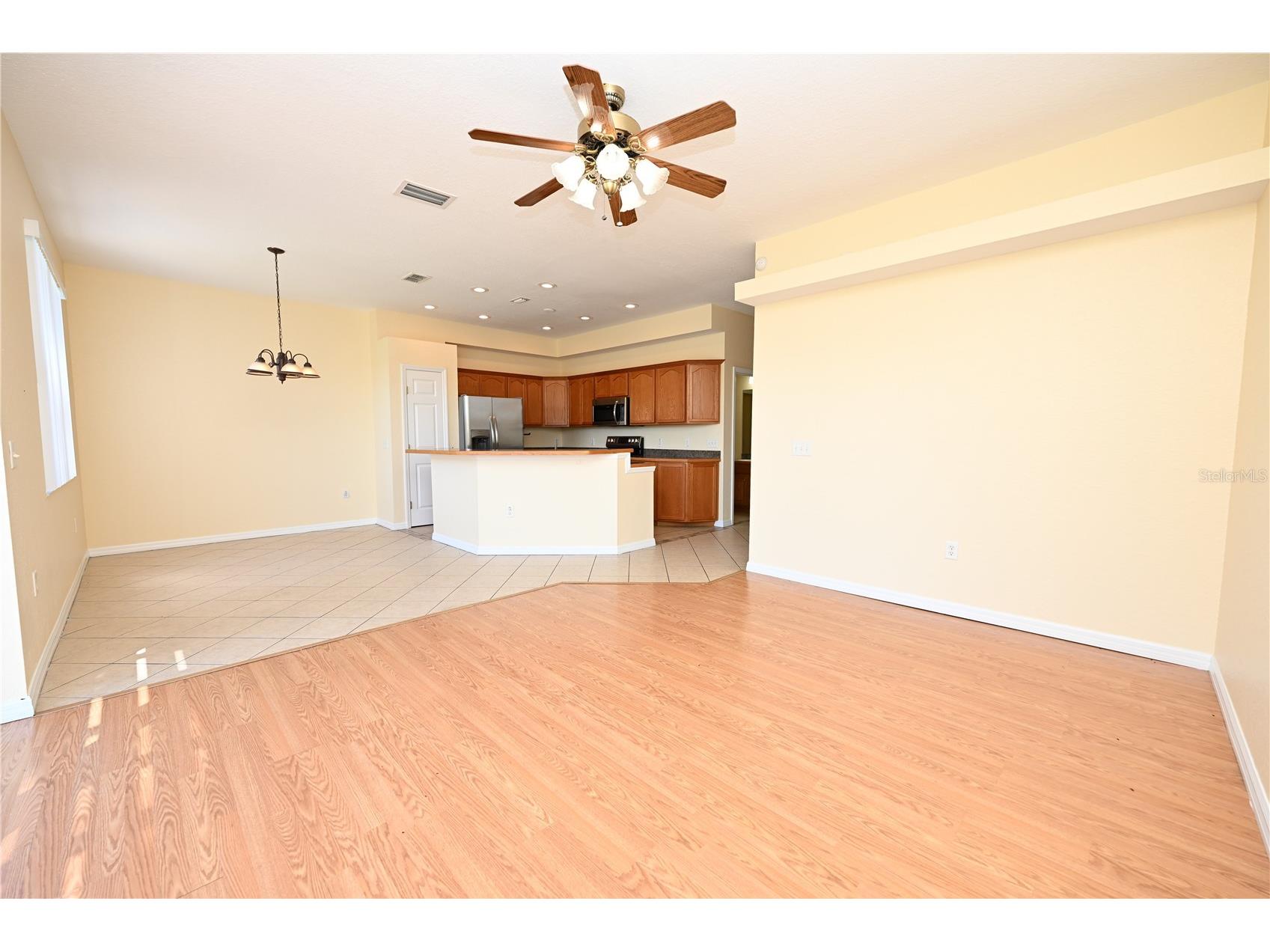 2010 Hatteras Point Lakeland FL 33813 L4961482 image11