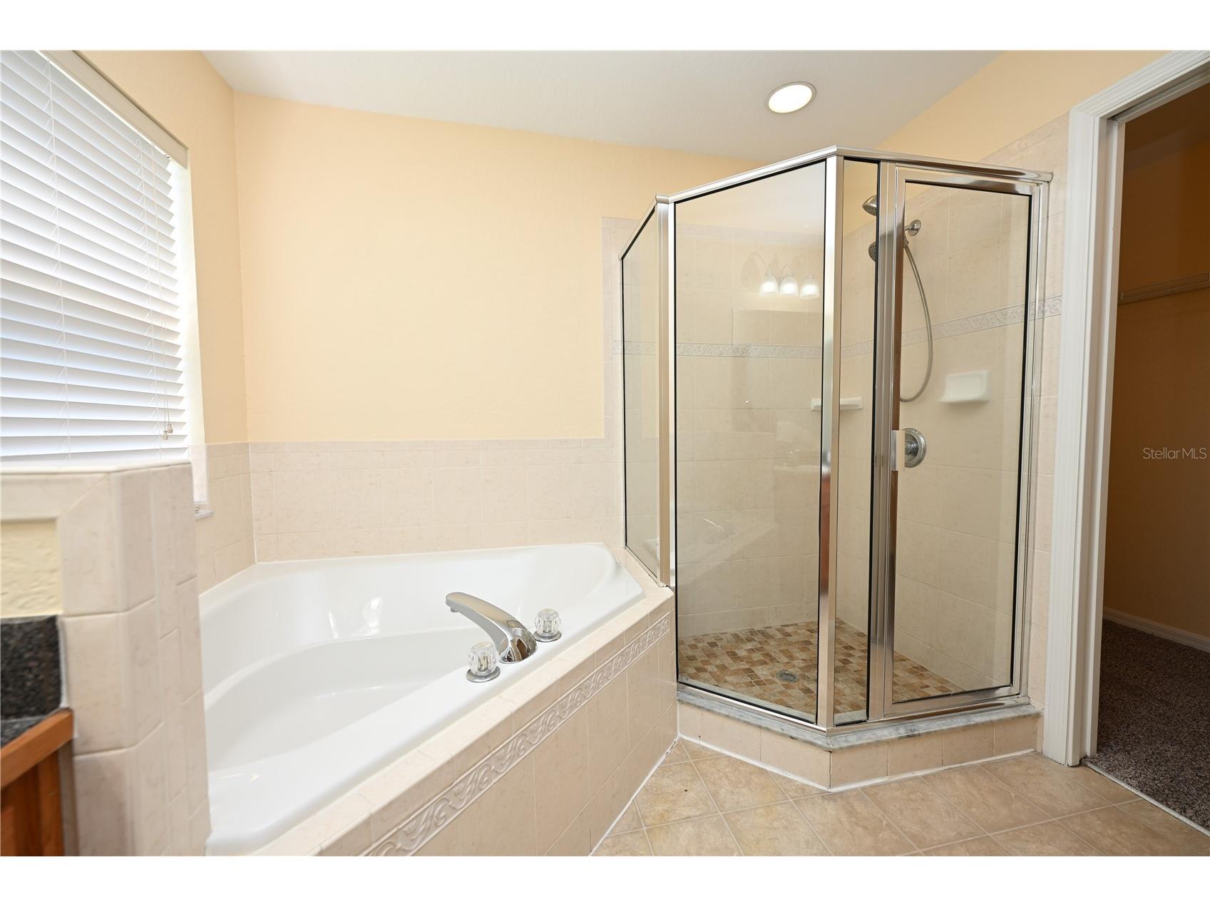 2010 Hatteras Point Lakeland FL 33813 L4961482 image27
