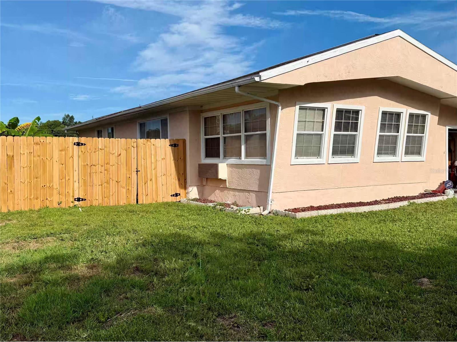 2010 Hickorywood Drive South Daytona FL 32119 V4943799 image25