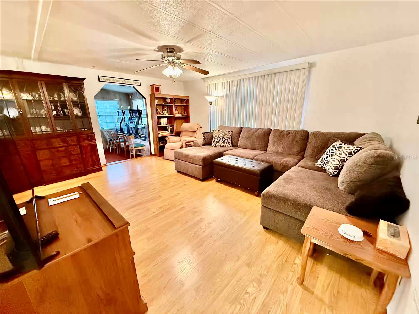 2010 Hickorywood Drive South Daytona FL 32119 V4943799 image9