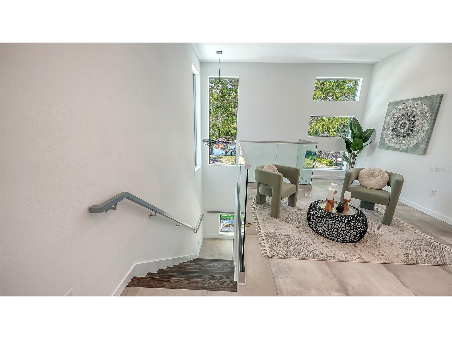 2010 Hyde Park Circle Sarasota FL 34239 A4687471 image36