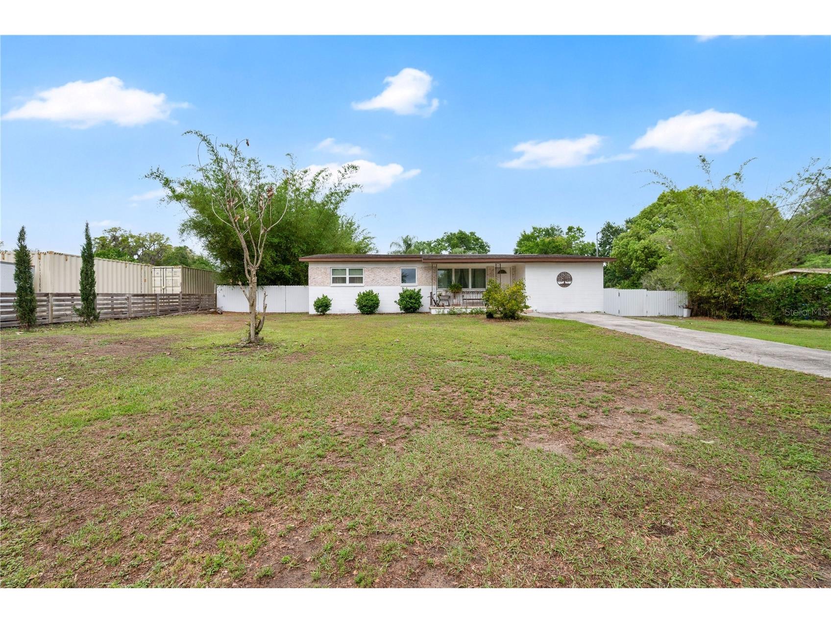2010 Lee Drive Valrico FL 33594 O6399928 image1