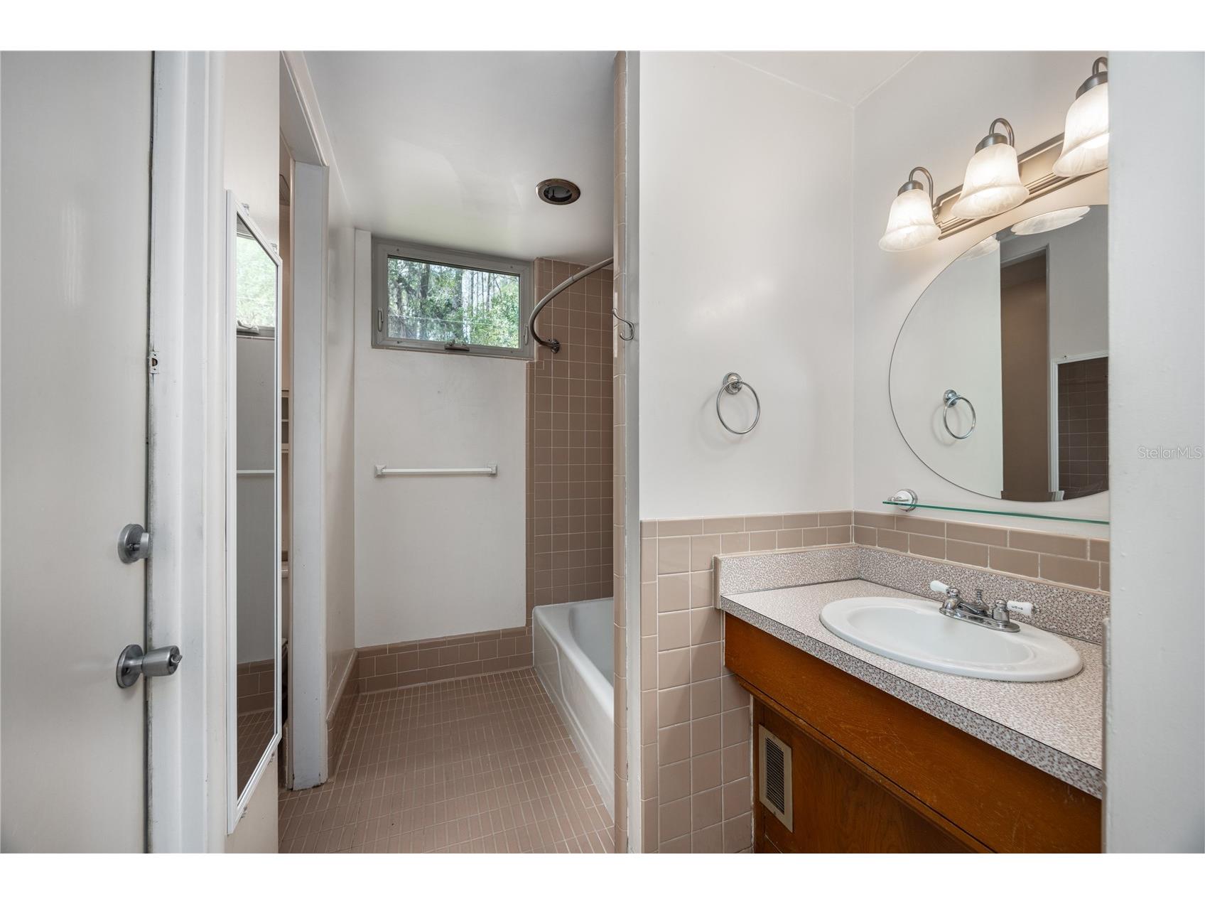 2010 NW 32nd Terrace Gainesville FL 32605 GC538286 image62