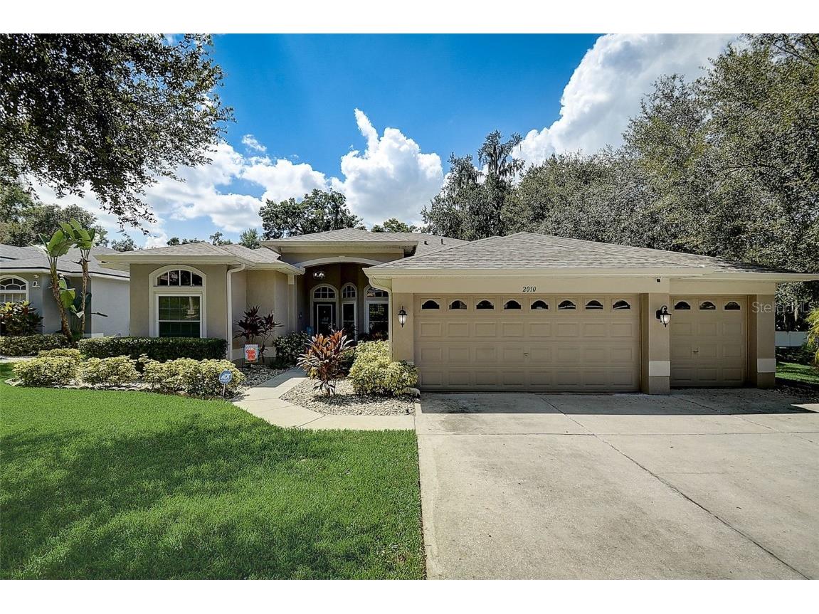 2010 Raven Manor Drive Dover FL 33527 T3471270 image1