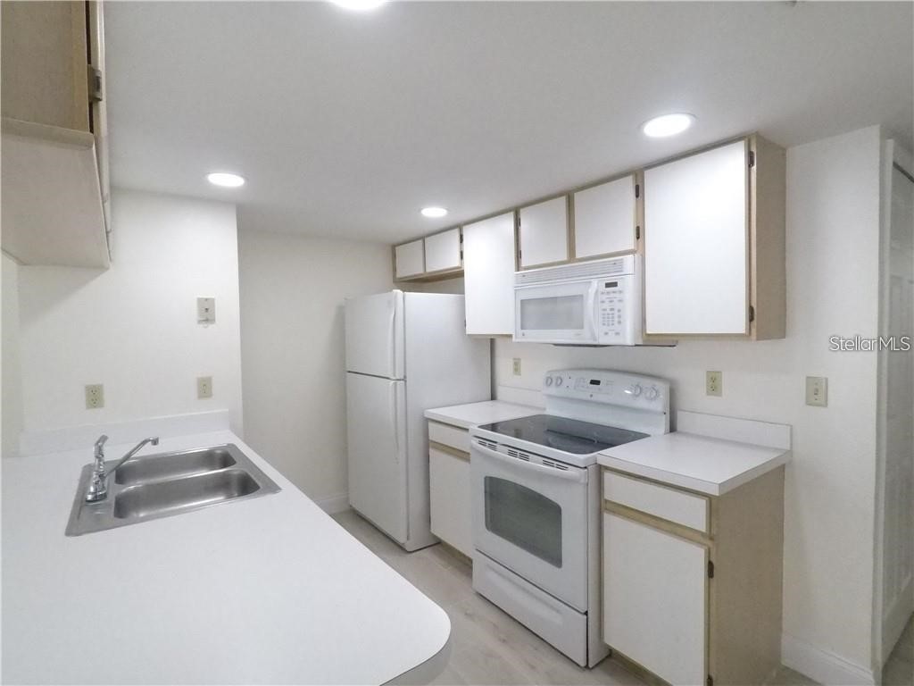 2010 Royal Bay Boulevard #113 Kissimmee FL 34746 S5151472 image5