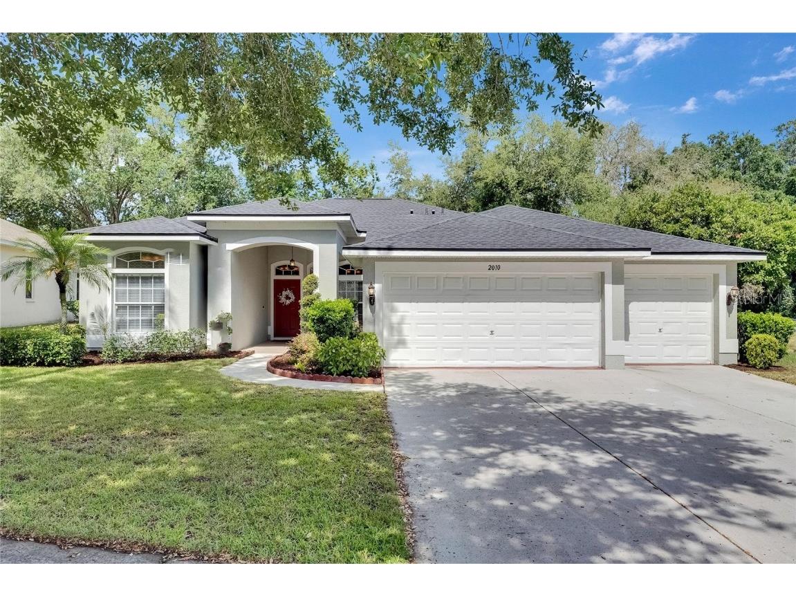 2010 Rutherford Drive Dover FL 33527 TB8381843 image1