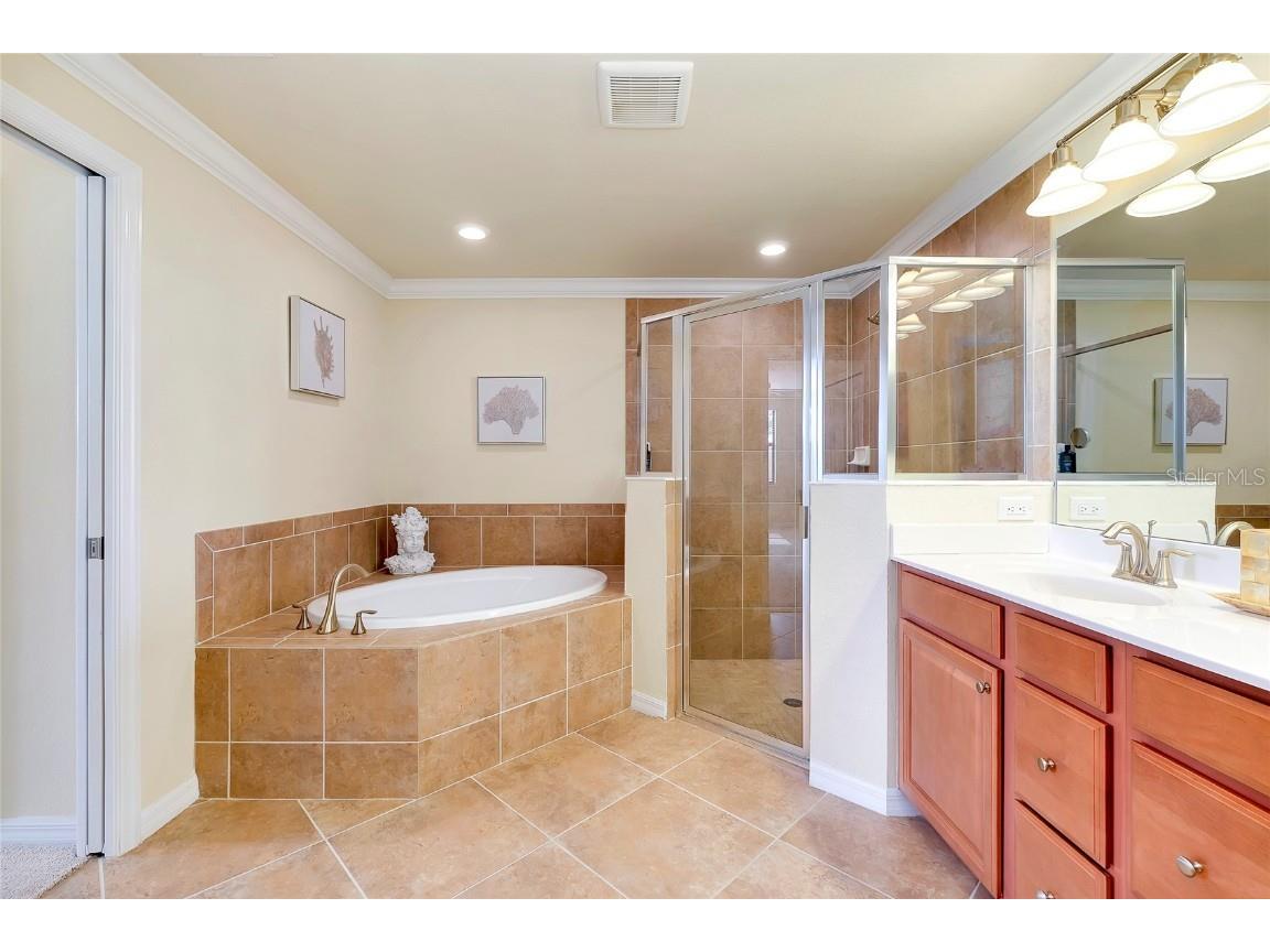 20100 Ragazza Circle #101 Venice FL 34293 N6135913 image40