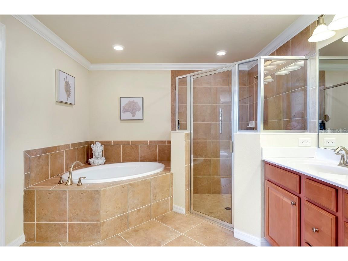 20100 Ragazza Circle #101 Venice FL 34293 N6135913 image41